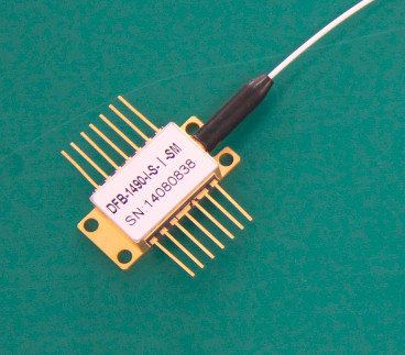 1310nm 1550nm 10mW MQW 14-pin DFB Butterfly Laser 단일 모드 파이버 레이저 - Click Image to Close